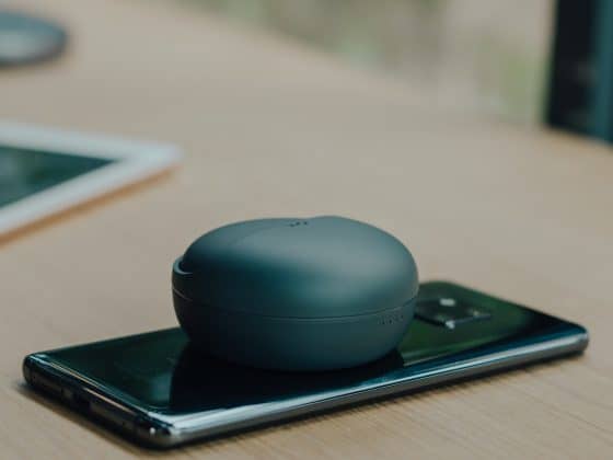 wireless in ear headphones