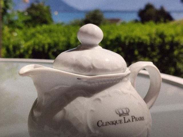 Clinique La Prairie teapot with Lake Geneva behind, Clinique La Prairie review
